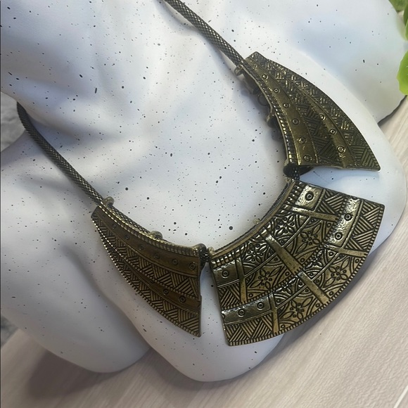 Intricate Gold Crescent Necklace - Picture 4 of 4